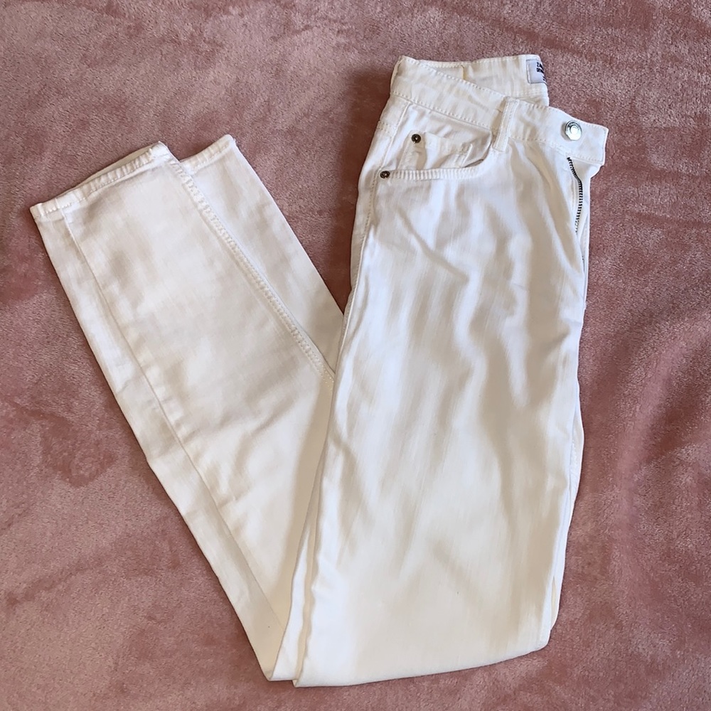 High Waisted Skinny Jeans